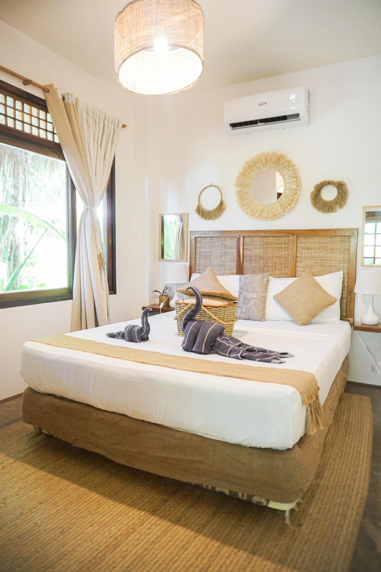 Greenhouse Siargao Roadside Boutique Apartments General Luna  Exterior foto