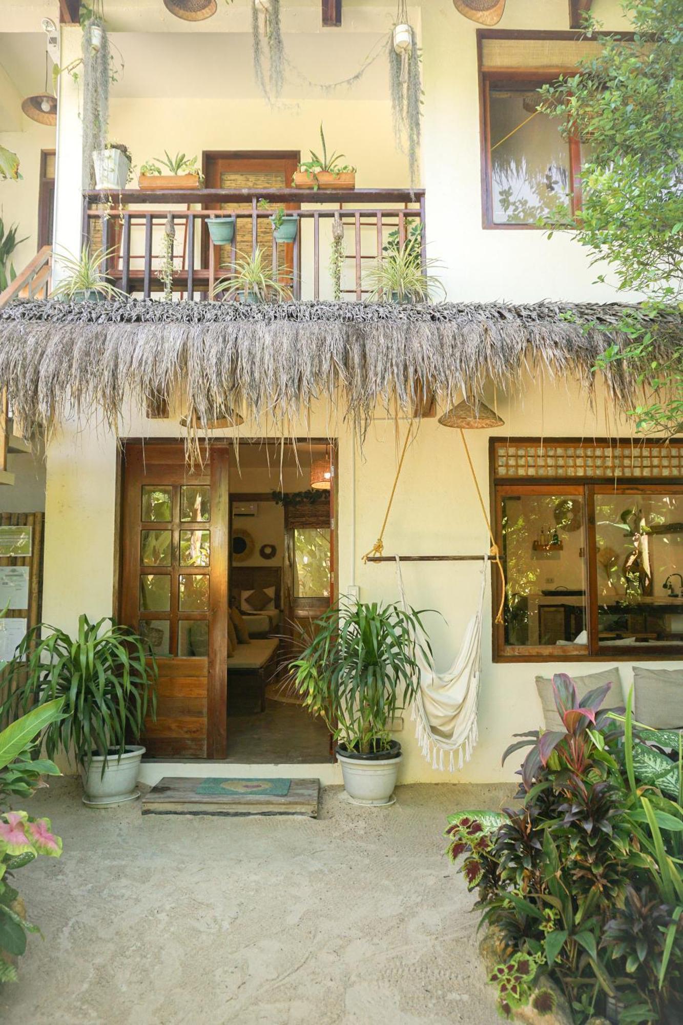 Greenhouse Siargao Roadside Boutique Apartments General Luna  Exterior foto