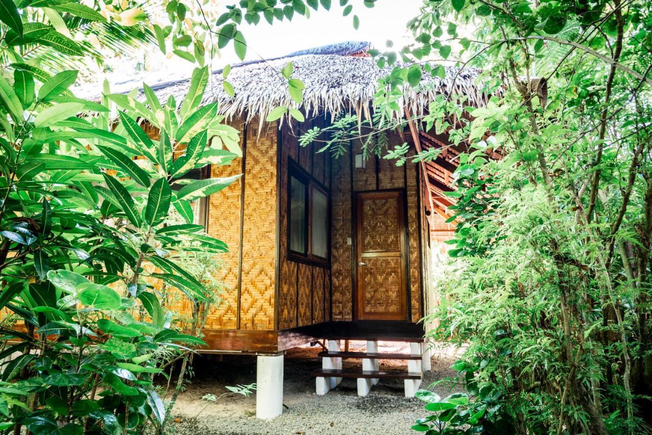 Greenhouse Siargao Roadside Boutique Apartments General Luna  Exterior foto