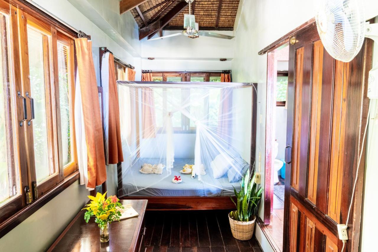 Greenhouse Siargao Roadside Boutique Apartments General Luna  Exterior foto